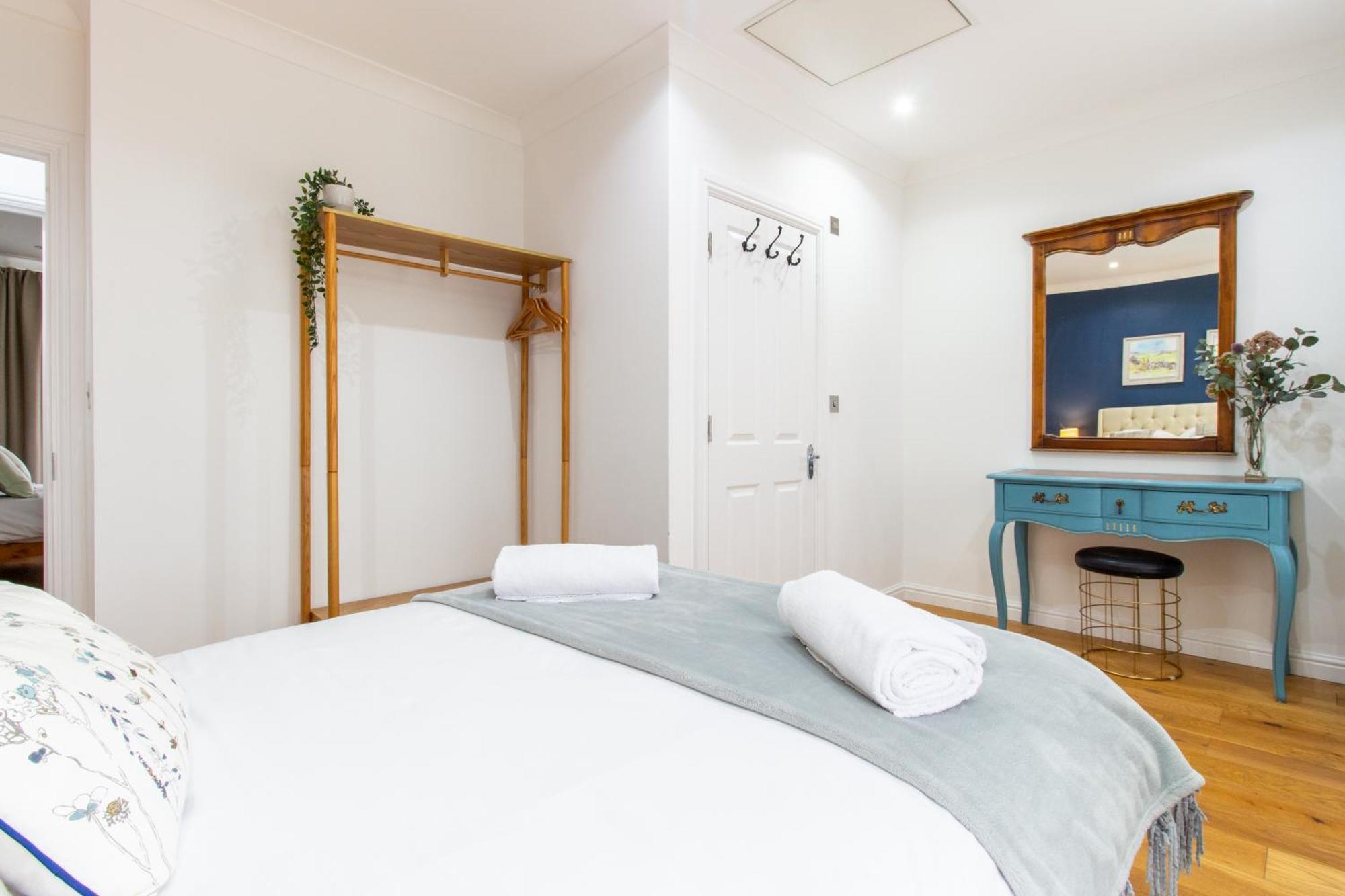 Spacious 4Br House, 2 En Suites With Garden & On-Site Parking Maidstone Zewnętrze zdjęcie